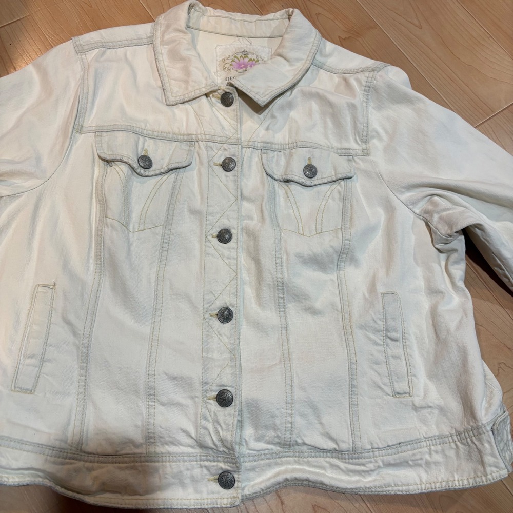Avenue Jeans Desert Denim Jacket Cream Off White Plus Size 22/24 Cotton Trucker